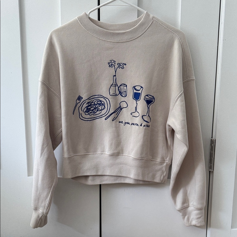 Abercrombie & Fitch Cream Sweatshirt with Blue Graphic